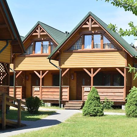 O.W. Sek Villa Karwia Eksteriør billede